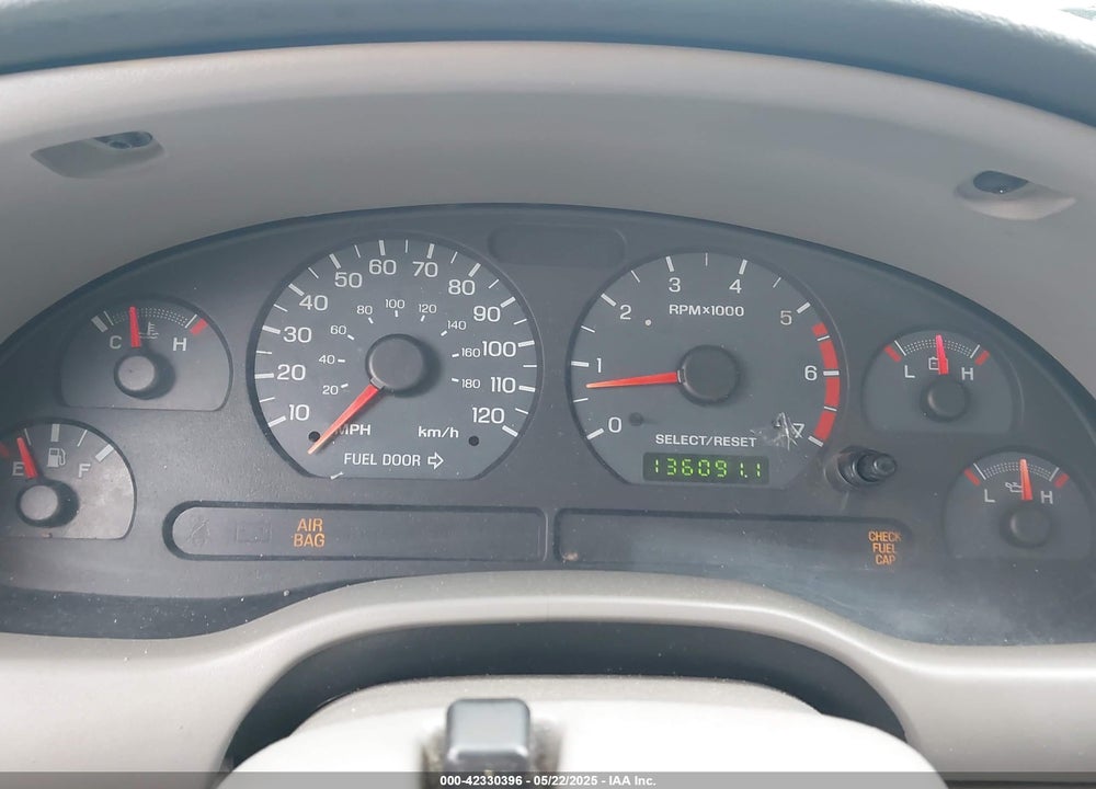 2004 FORD MUSTANG VIN: 1FAFP40624F233811