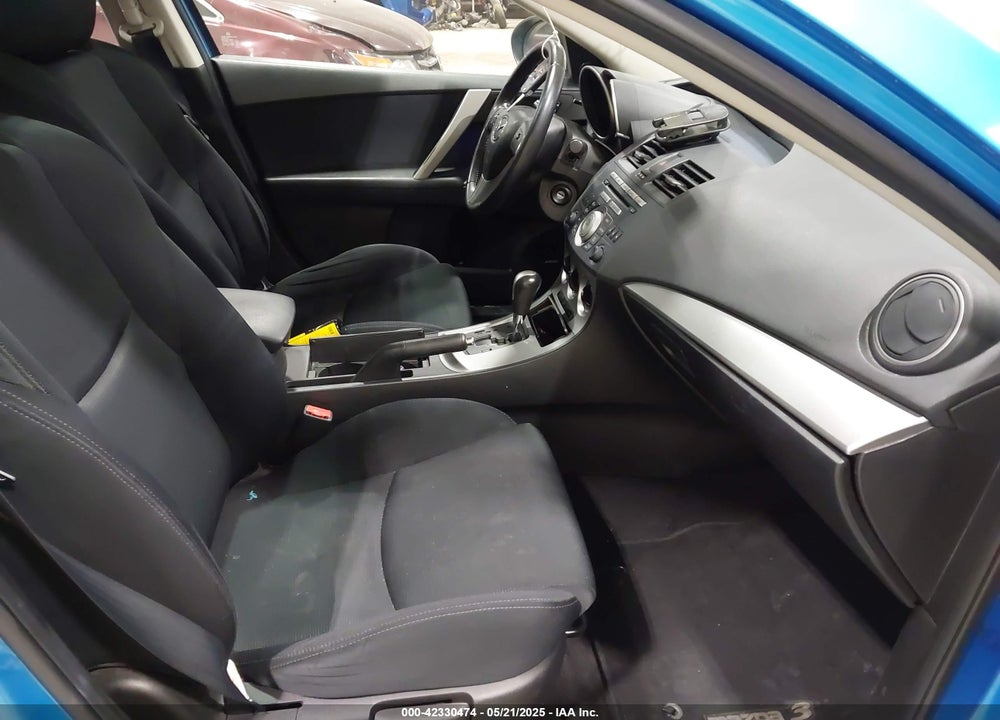 2010 MAZDA 3 S SPORT VIN: JM1BL1S66A1143246