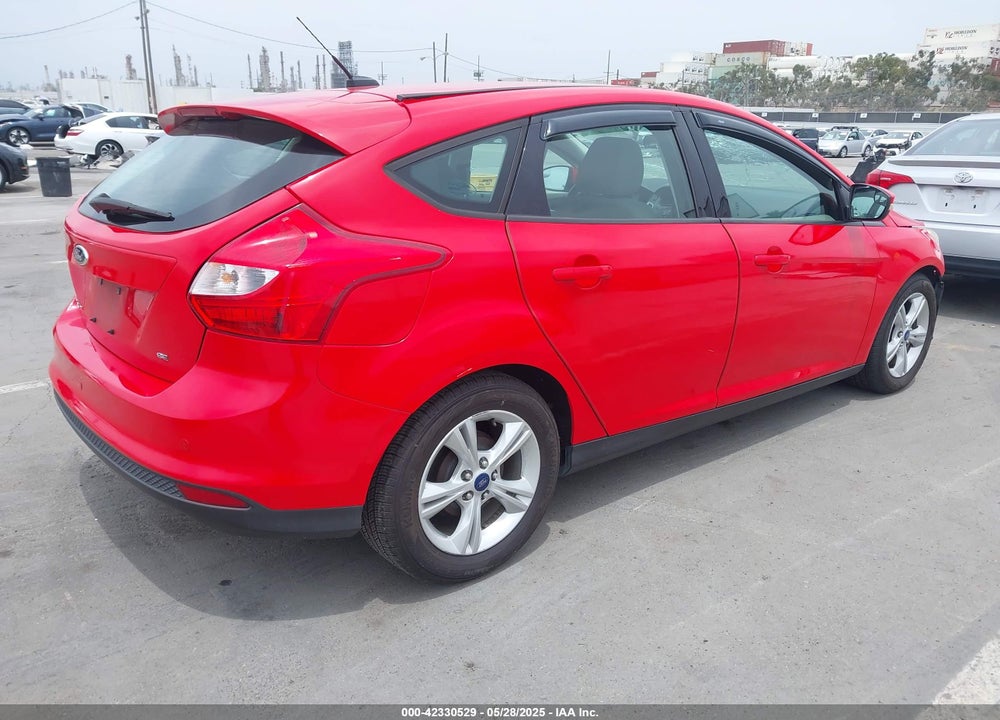 2014 FORD FOCUS SE VIN: 1FADP3K29EL407503