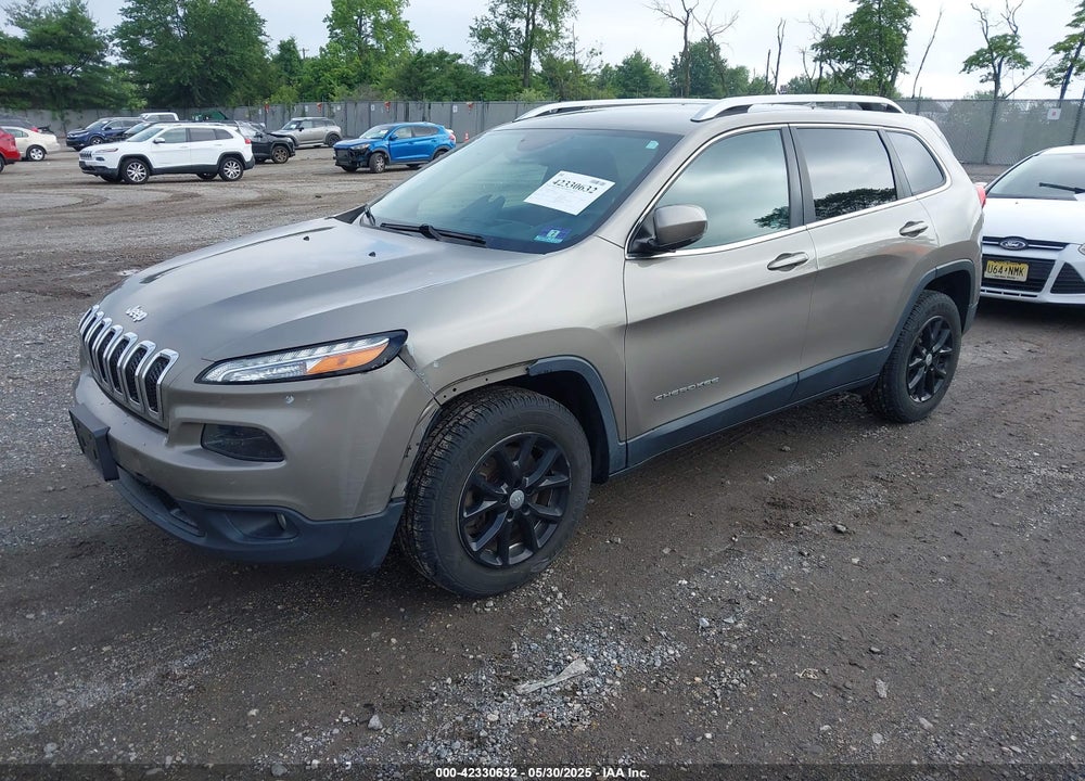 2017 JEEP CHEROKEE LATITUDE 4X4 VIN: 1C4PJMCB7HW588486