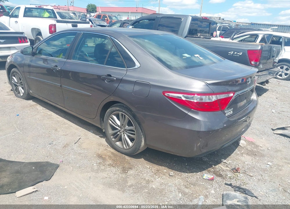 2015 TOYOTA CAMRY SE VIN: 4T1BF1FK8FU878133