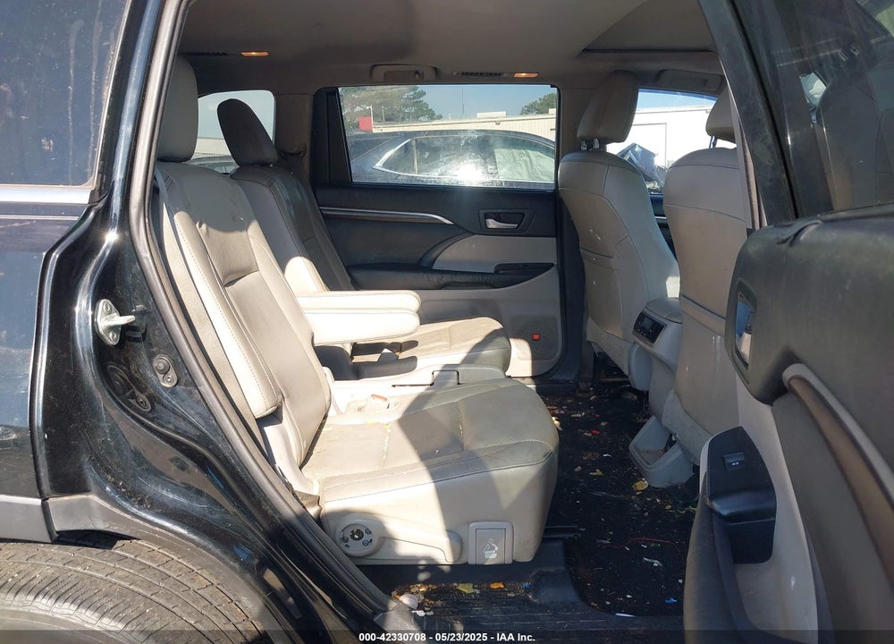 2015 TOYOTA HIGHLANDER VIN: 5TDDKRFH0FS108685
