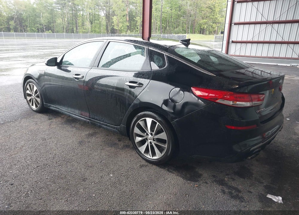 2019 KIA OPTIMA VIN: 5XXGT4L37KG354411