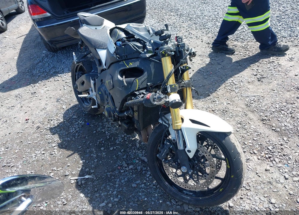 2021 HONDA CBR1000 RR VIN: JH2SC7718MK400512