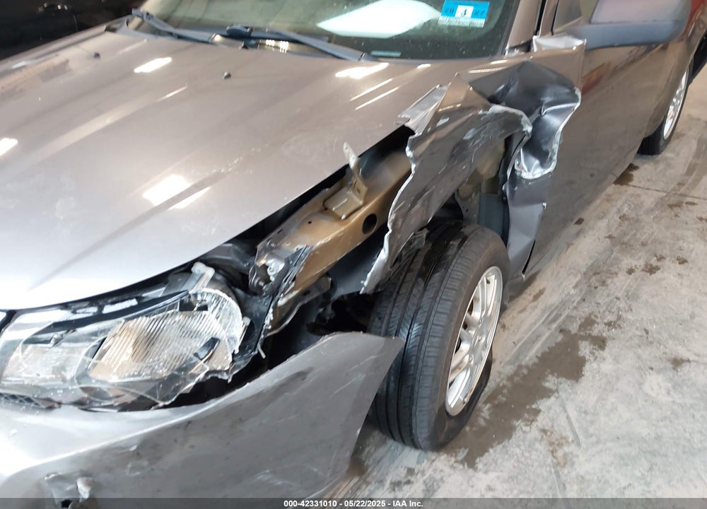 2010 FORD FOCUS SE VIN: 1FAHP3FN2AW120745