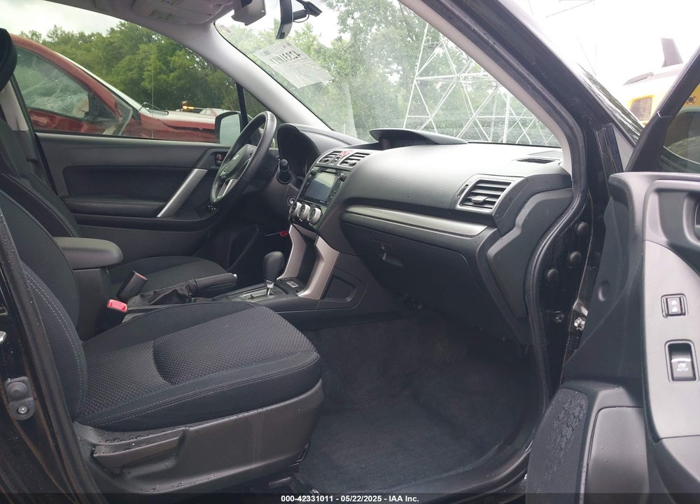2017 SUBARU FORESTER VIN: JF2SJAEC6HH543964