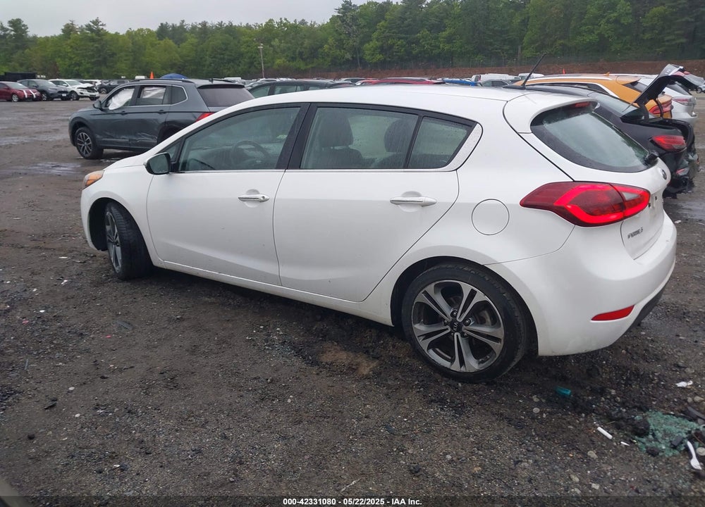 2016 KIA FORTE VIN: KNAFX5A88G5547826