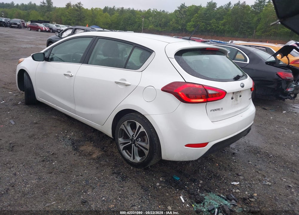 2016 KIA FORTE VIN: KNAFX5A88G5547826