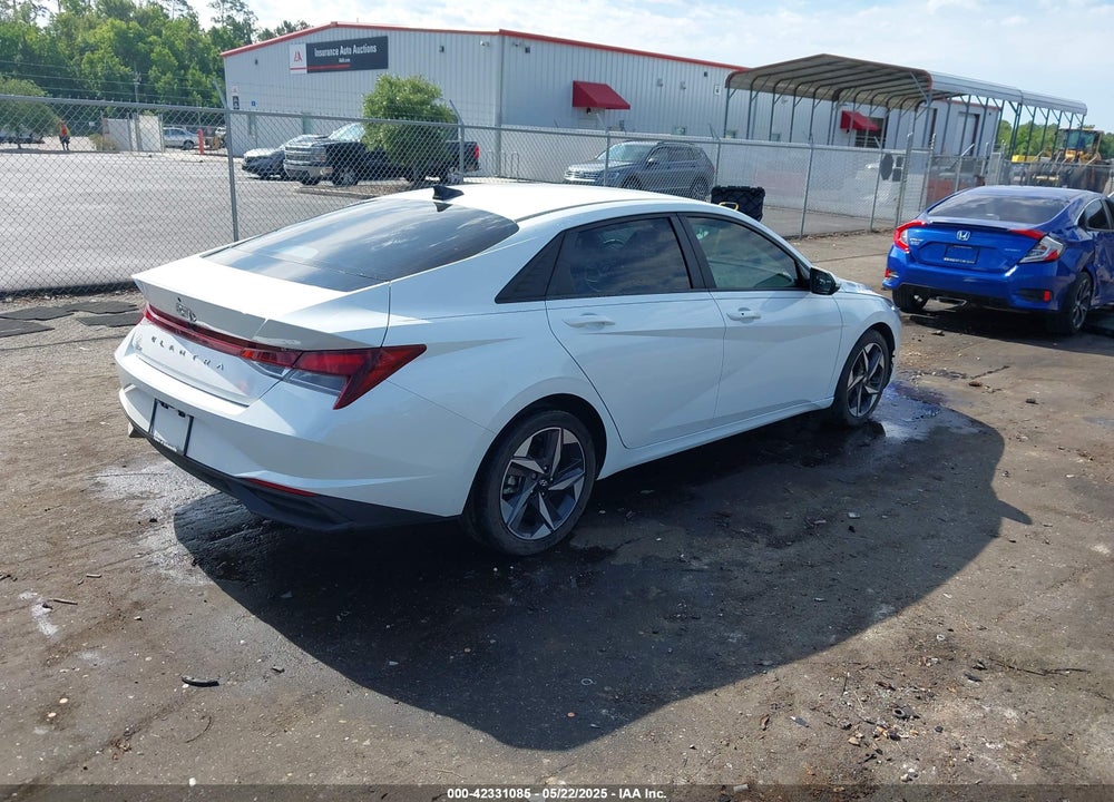2023 HYUNDAI ELANTRA VIN: 5NPLS4AG5PH088017