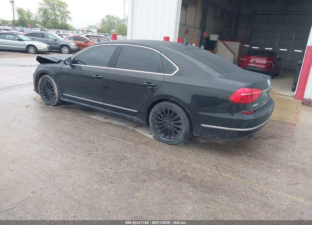 2016 VOLKSWAGEN PASSAT VIN: 1VWBT7A30GC004654