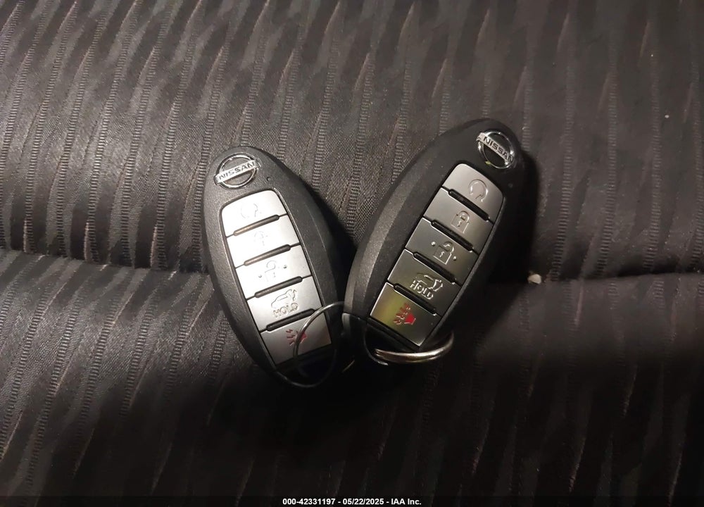 2019 NISSAN ROGUE SV VIN: JN8AT2MV1KW376045