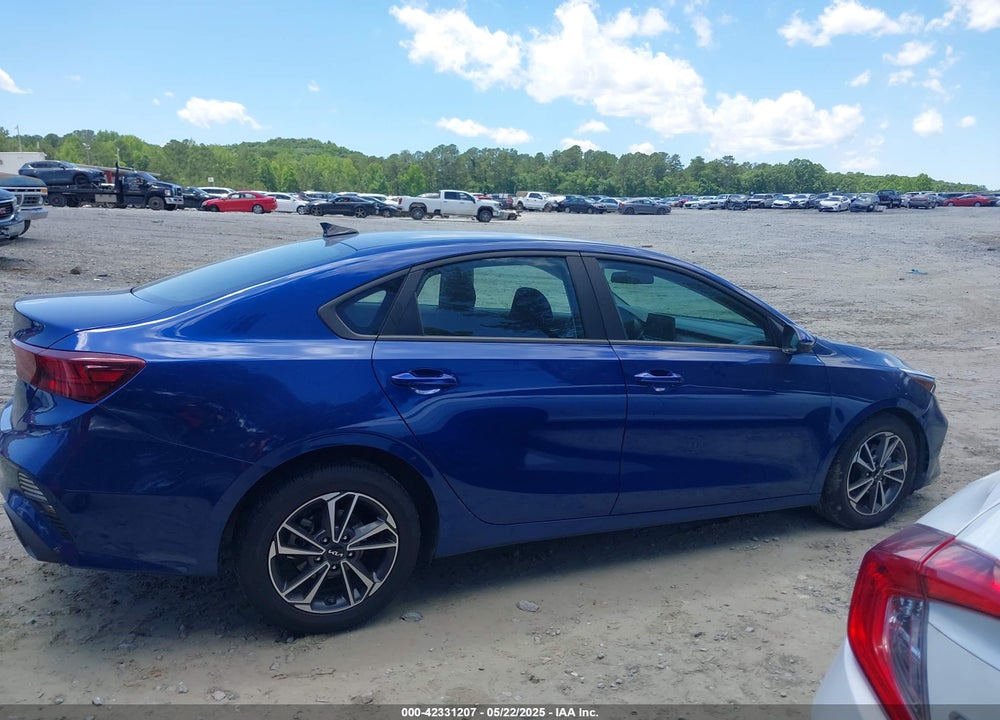 2023 KIA FORTE VIN: 3KPF24ADXPE510855