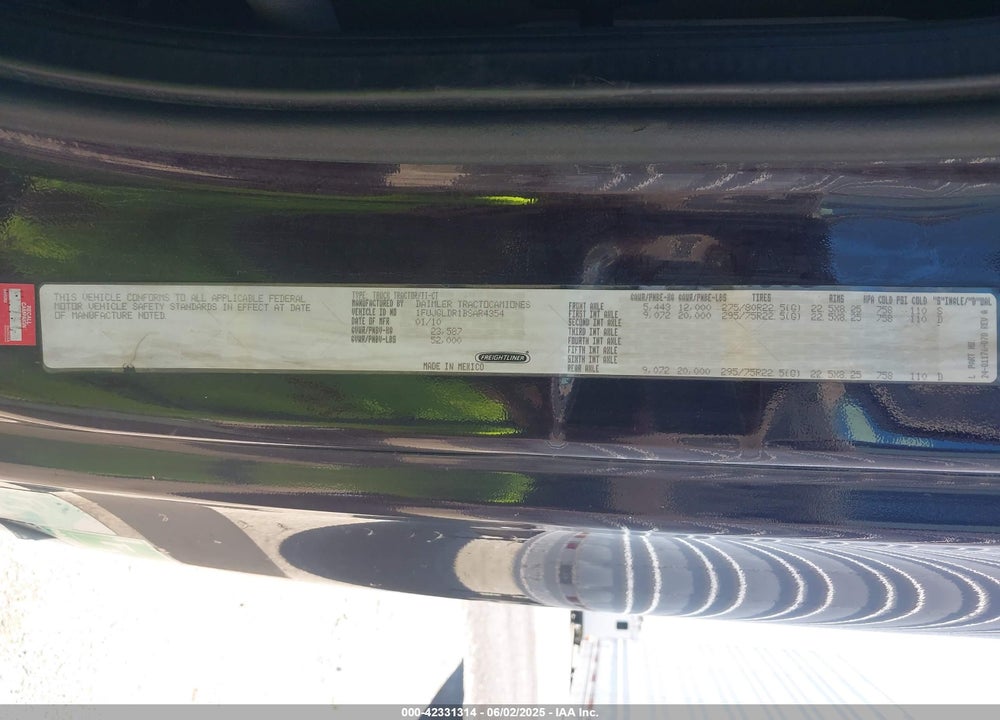 2011 FREIGHTLINER CASCADIA 125 --- VIN: 1FUJGLDR1BSAR4354