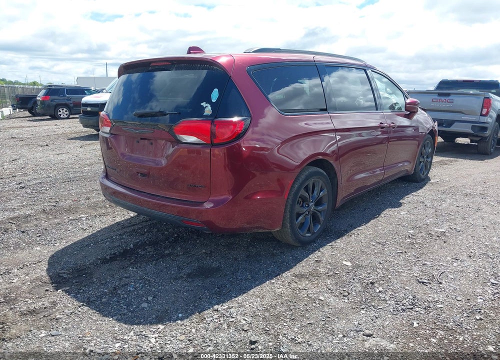 2019 CHRYSLER PACIFICA LIMITED VIN: 2C4RC1GG5KR652497