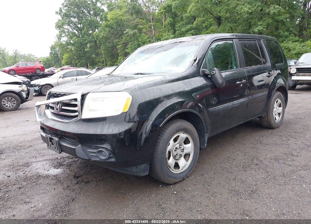 2012 HONDA PILOT LX VIN: 5FNYF4H22CB003888