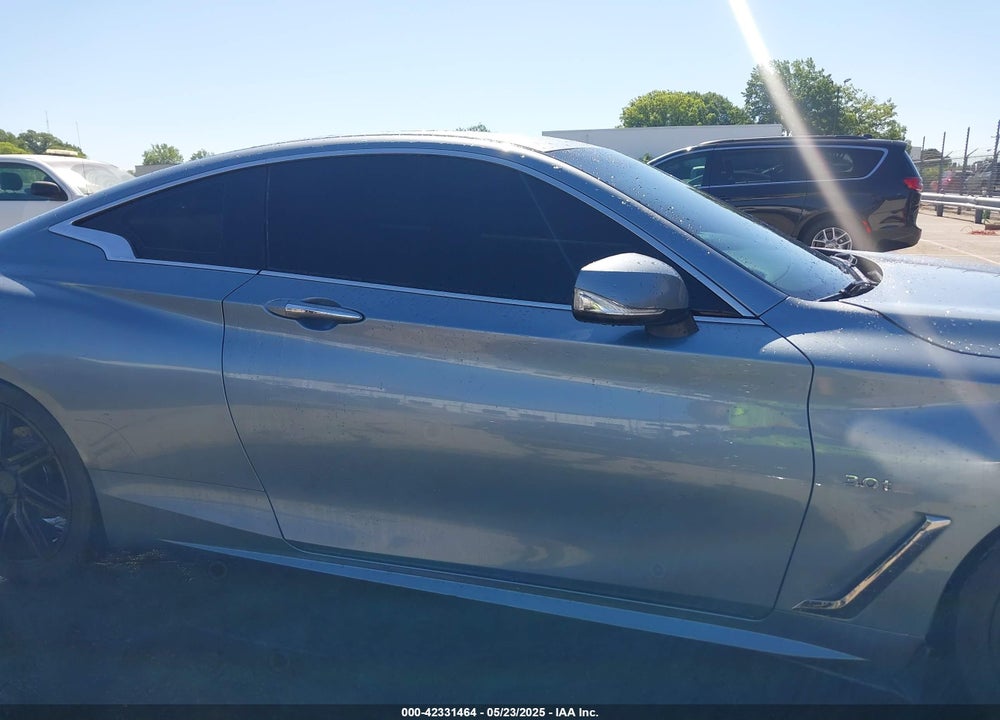 2017 INFINITI Q60 VIN: JN1EV7EK8HM363695