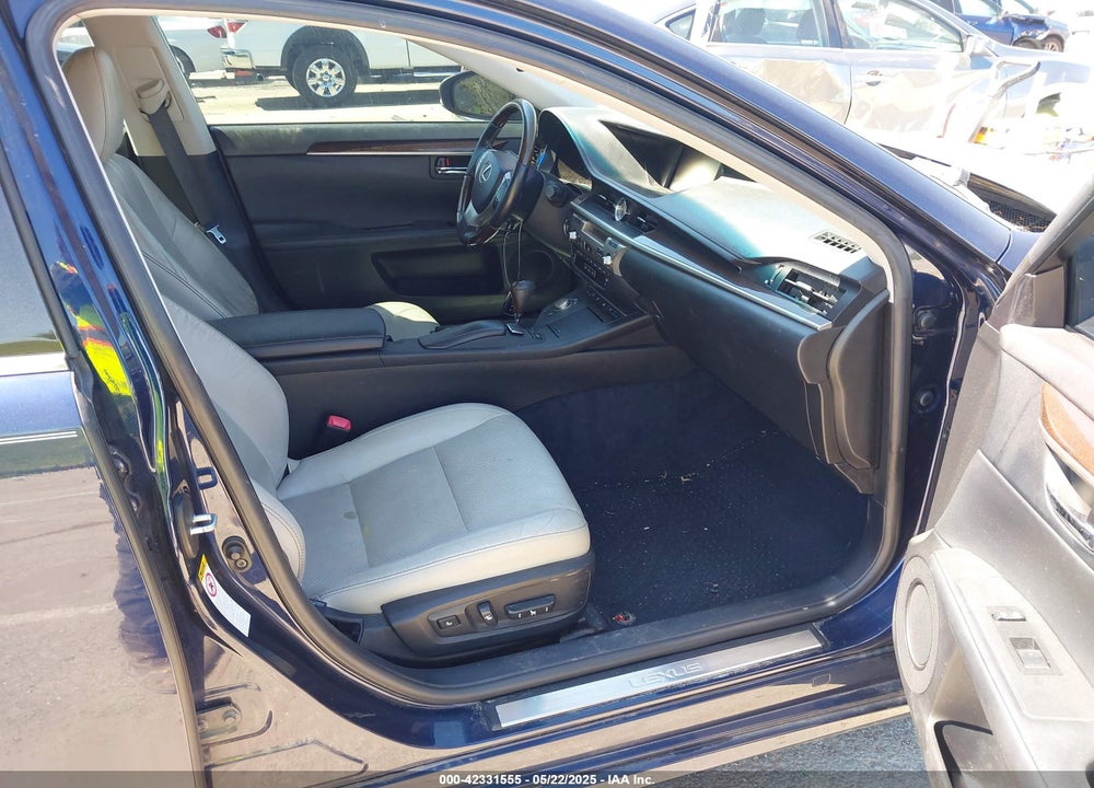 2013 LEXUS ES350 VIN: JTHBK1GG4D2033474