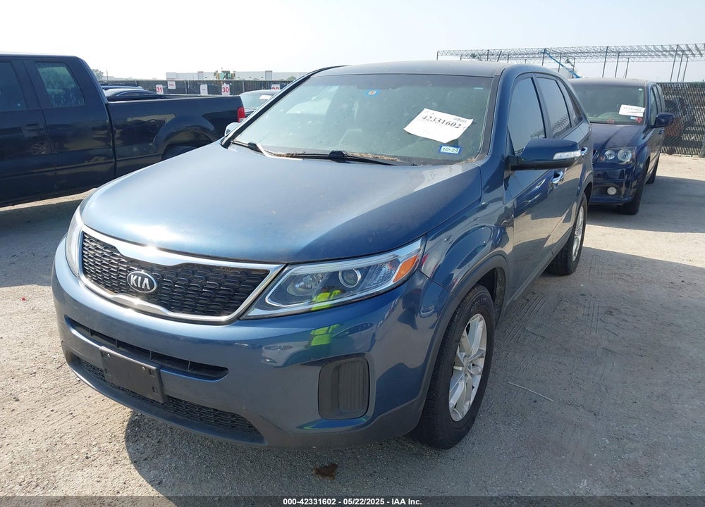 2014 KIA SORENTO VIN: 5XYKT3A69EG480299