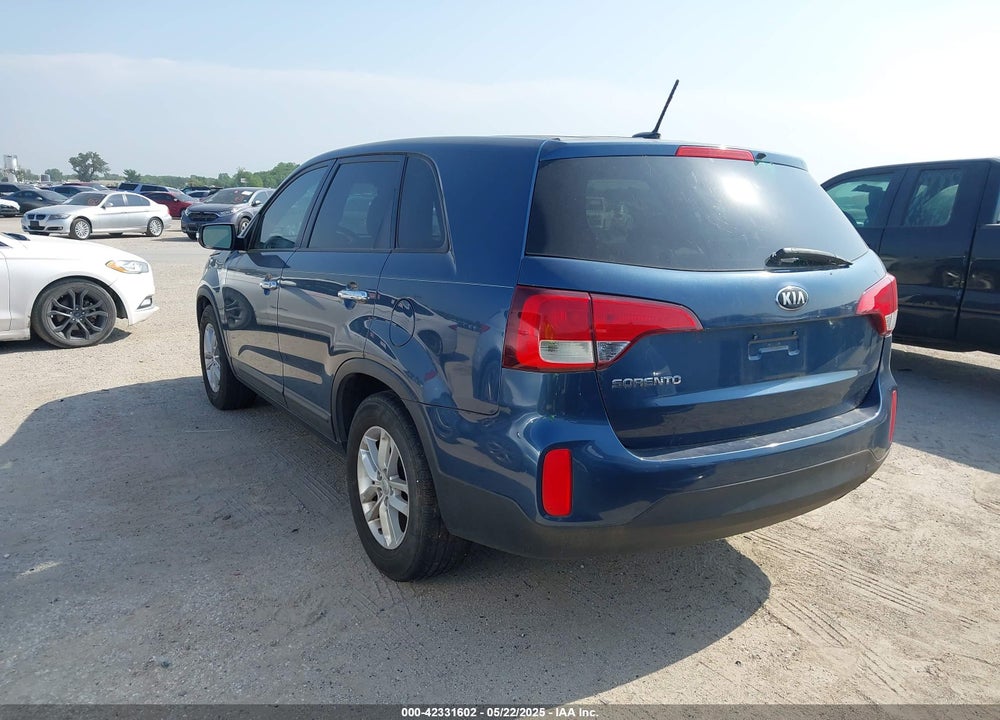 2014 KIA SORENTO VIN: 5XYKT3A69EG480299