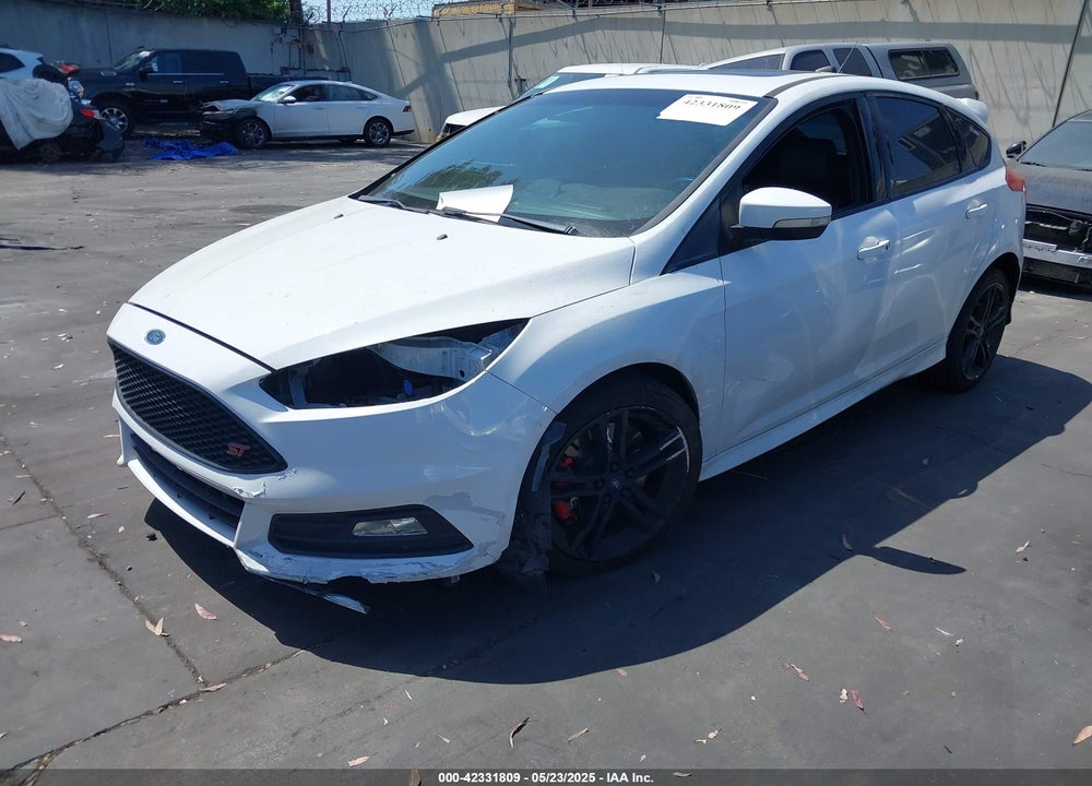 2016 FORD FOCUS VIN: 1FADP3L98GL247029