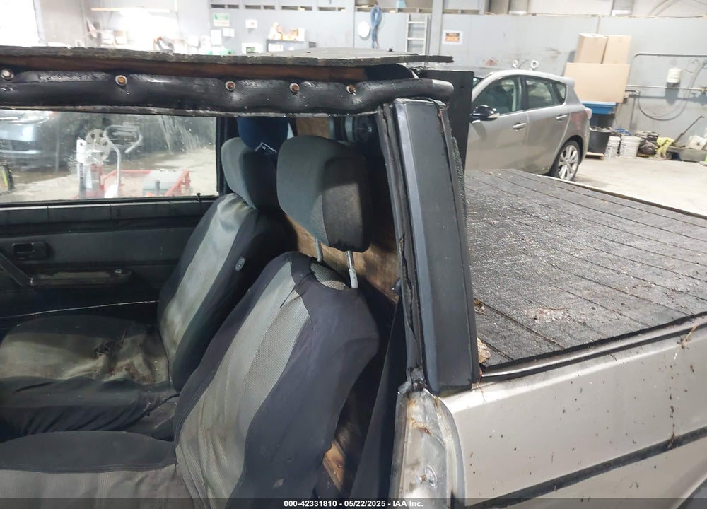 1987 VOLKSWAGEN CABRIOLET VIN: WVWCA015XHK010619