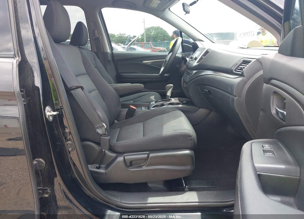2019 HONDA RIDGELINE VIN: 5FPYK3F18KB047139