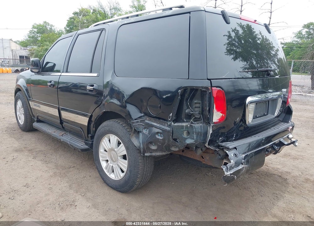 2003 LINCOLN NAVIGATOR VIN: 5LMFU28R13LJ43211
