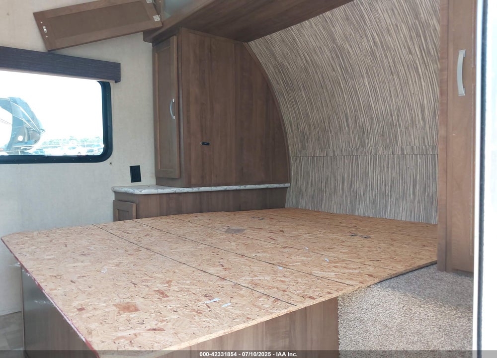 2019 GULFSTREAM KINGSPORT 276BHS VIN: 1NL1G3220K1132991