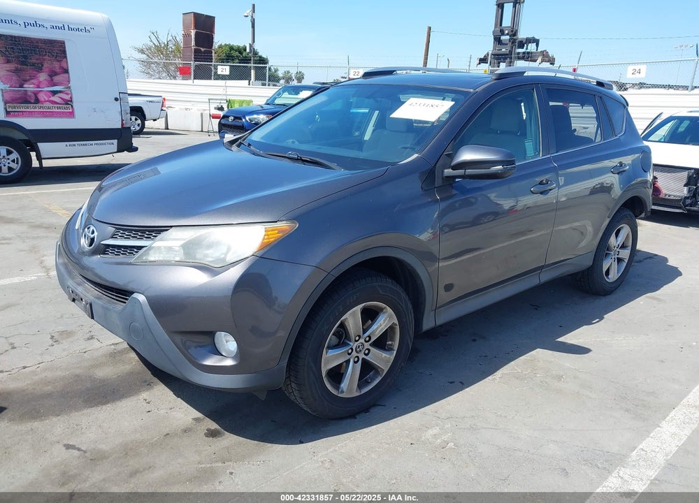 2015 TOYOTA RAV4 XLE VIN: 2T3WFREV6FW164519