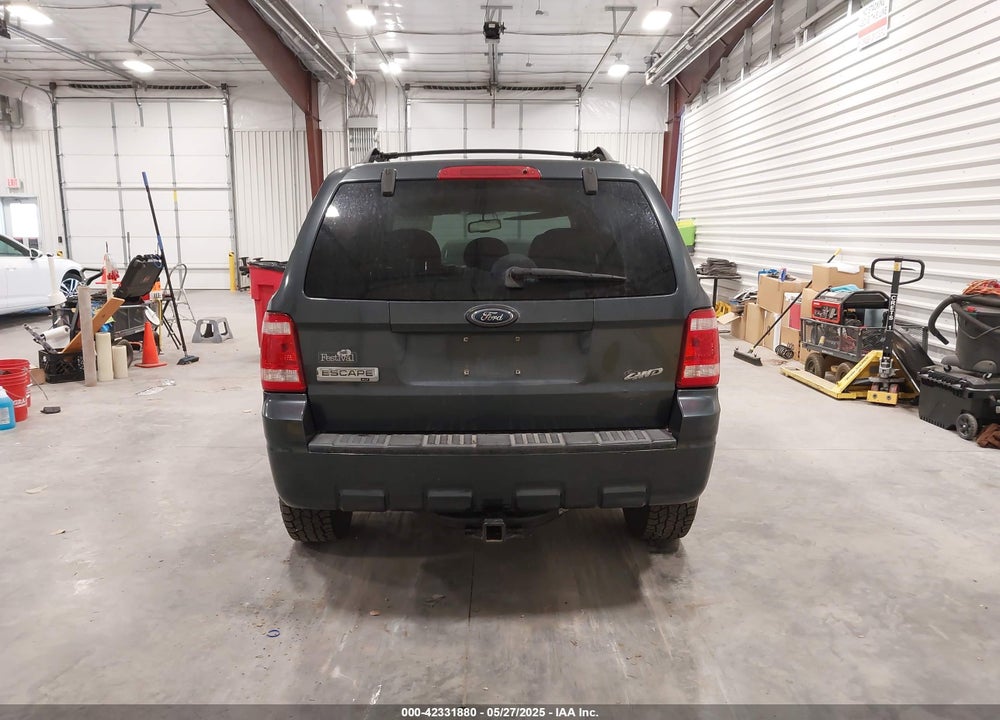 2008 FORD ESCAPE VIN: 1FMCU93168KD63568