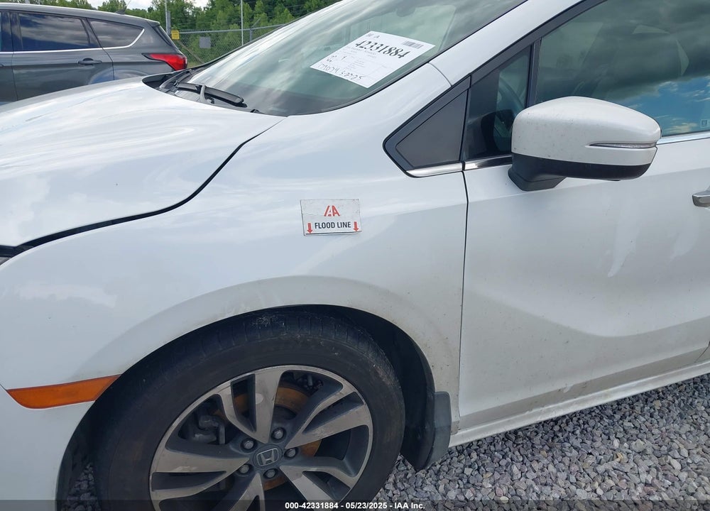 2022 HONDA ODYSSEY TOURING VIN: 5FNRL6H89NB041117