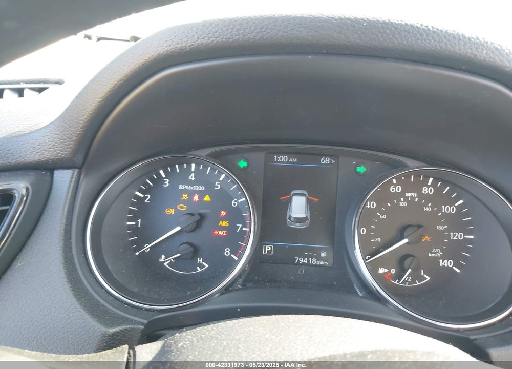 2019 NISSAN ROGUE VIN: 5N1AT2MT2KC768720