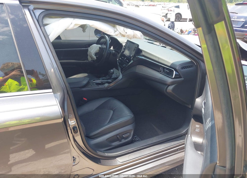 2021 TOYOTA CAMRY VIN: 4T1K61AK1MU560049