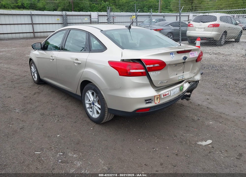 2017 FORD FOCUS SE VIN: 1FADP3F29HL339606
