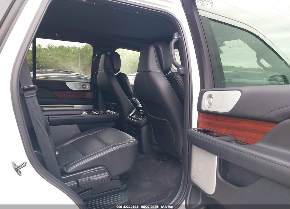 2020 LINCOLN NAVIGATOR VIN: 5LMJJ2LT7LEL22136