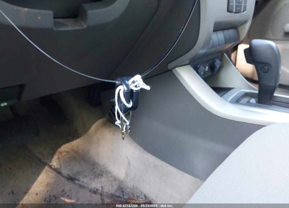 2008 FORD FOCUS S VIN: 1FAHP34N48W287038