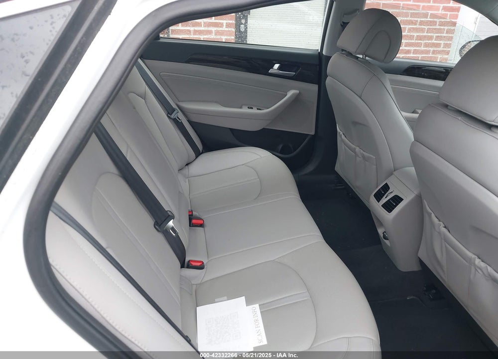 2016 HYUNDAI SONATA LIMITED VIN: 5NPE34AF2GH328072