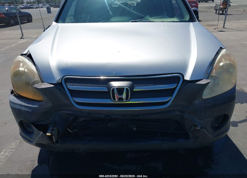 2006 HONDA CR-V LX VIN: JHLRD68526C022803