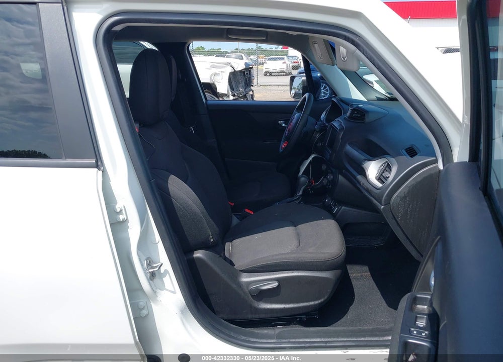 2018 JEEP RENEGADE VIN: ZACCJBAB3JPH30955