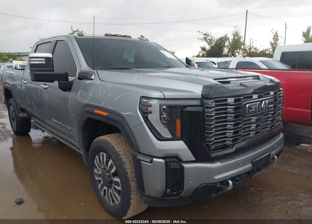 2025 GMC SIERRA 2500HD 4WD  STANDARD BED DENALI ULTIMATE VIN: 1GT4UXEY7SF104269