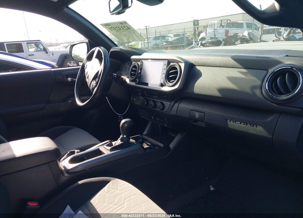 2022 TOYOTA TACOMA VIN: 3TMAZ5CN2NM164692