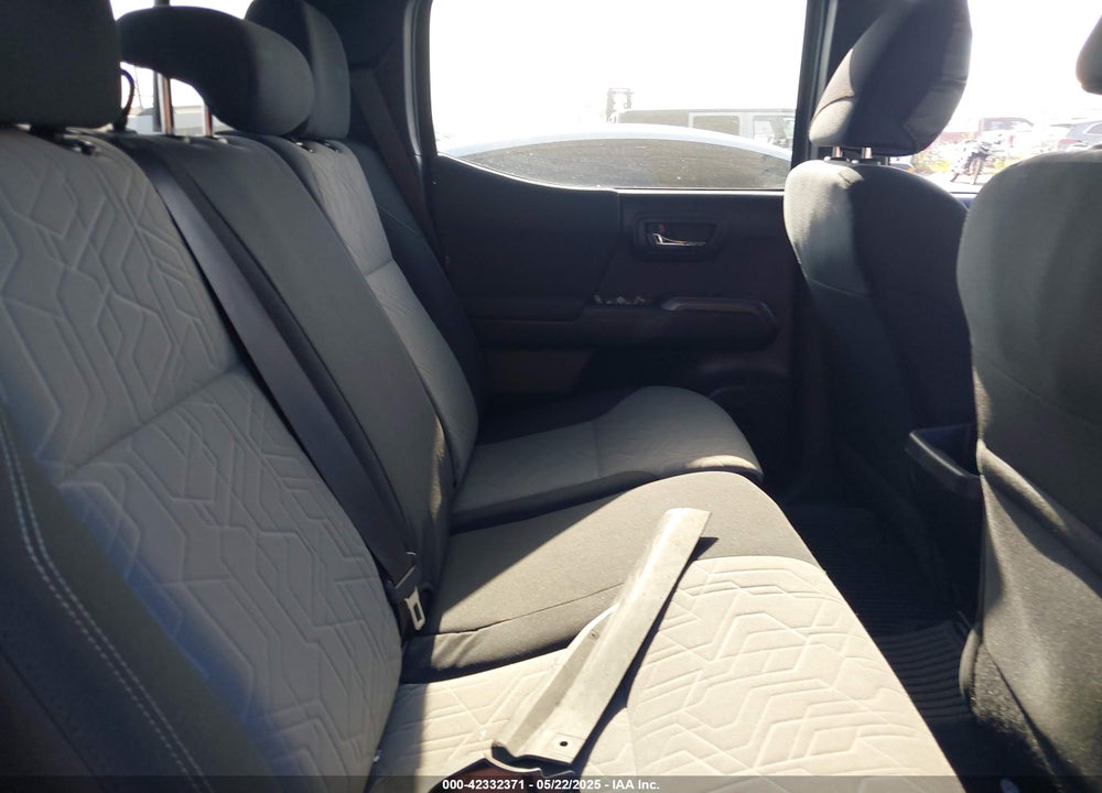2022 TOYOTA TACOMA VIN: 3TMAZ5CN2NM164692