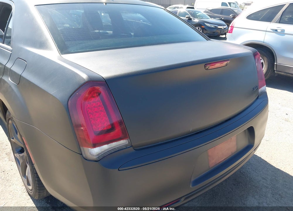 2020 CHRYSLER 300 VIN: 2C3CCABG4LH194721