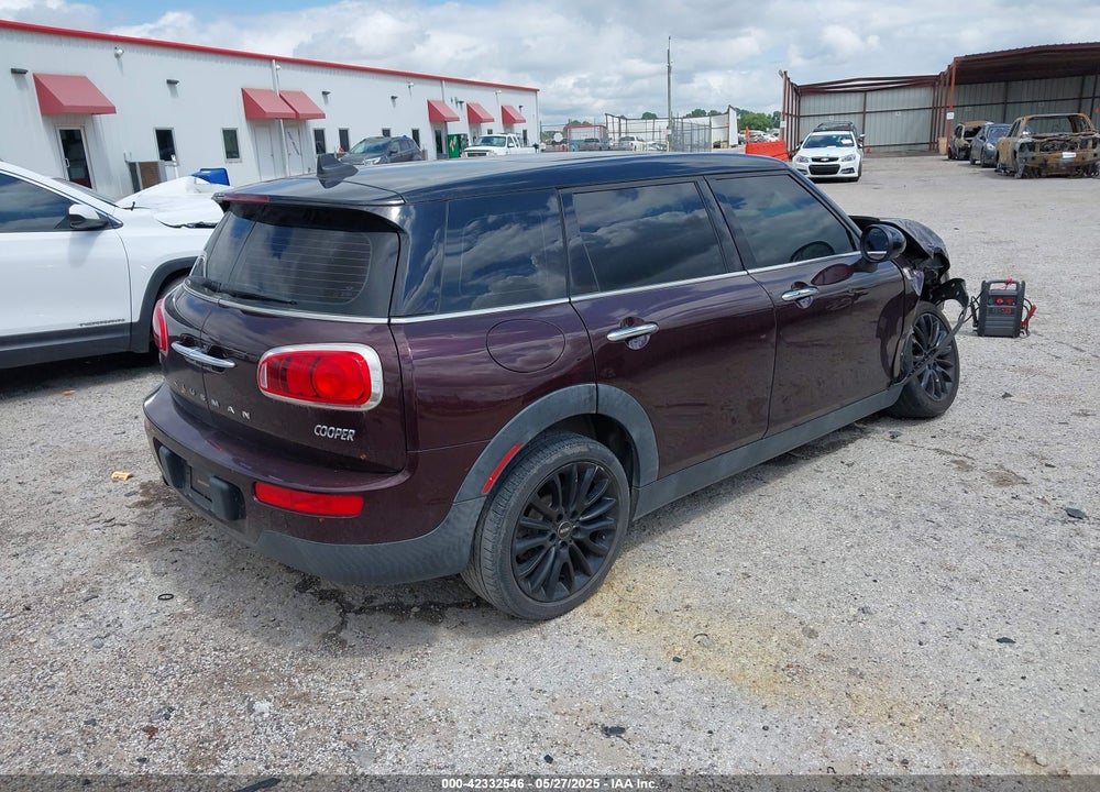 2016 MINI COOPER CLUBMAN VIN: WMWLN5C58G2B35180