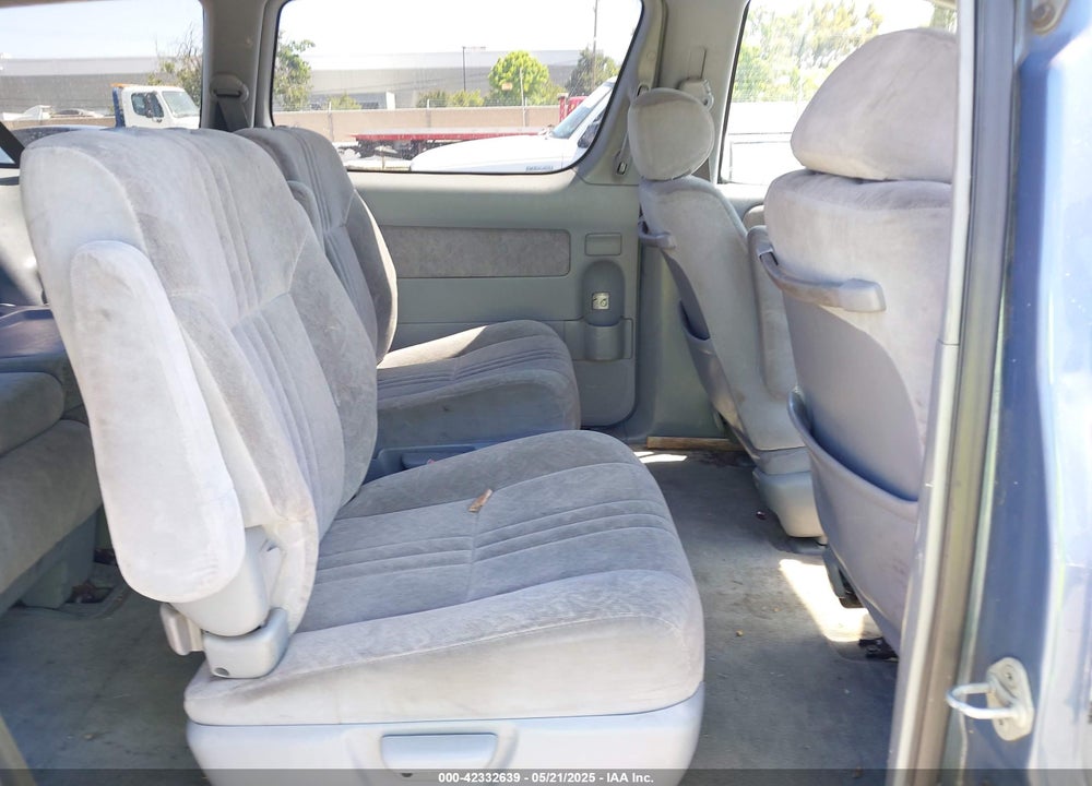 1999 TOYOTA SIENNA LE/XLE VIN: 4T3ZF13C6XU159760