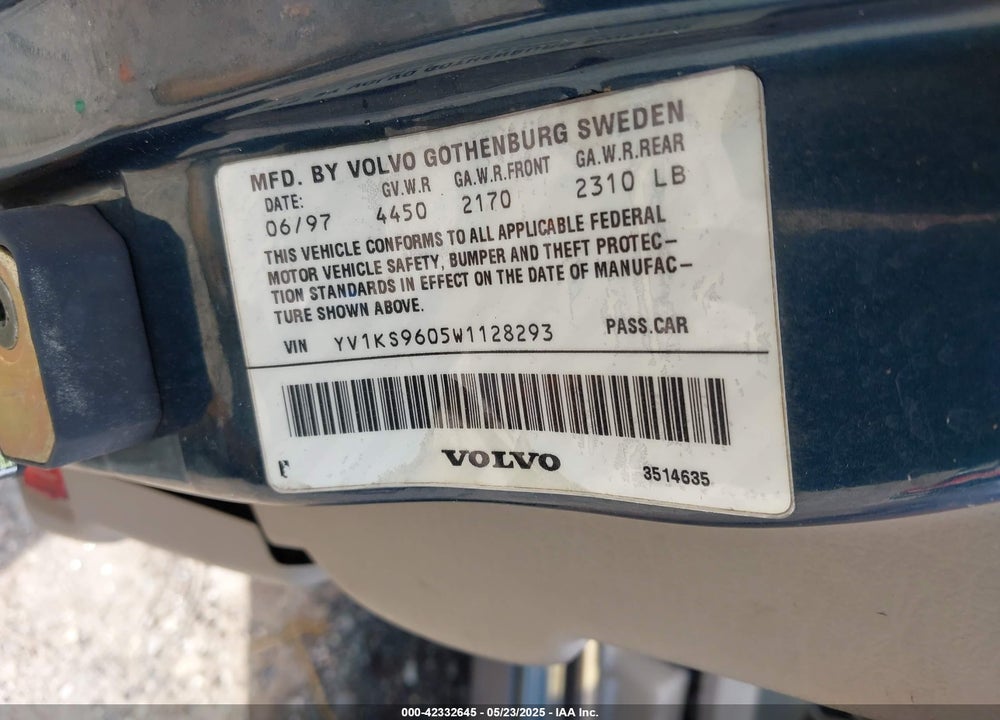 1998 VOLVO S90 VIN: YV1KS9605W1128293