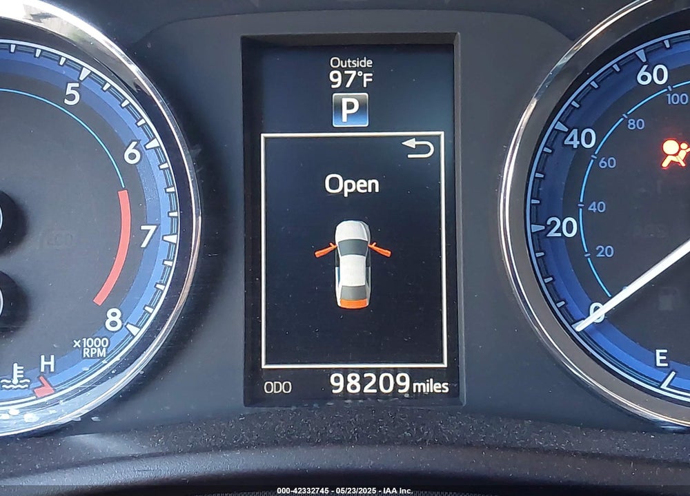 2017 TOYOTA COROLLA VIN: 5YFBURHE3HP636849