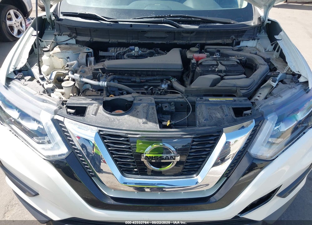 2017 NISSAN ROGUE SL VIN: JN8AT2MT5HW404789