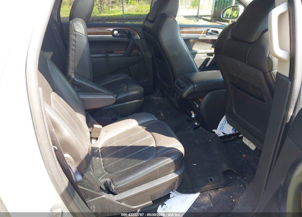 2011 BUICK ENCLAVE VIN: 5GAKVCEDXBJ410648