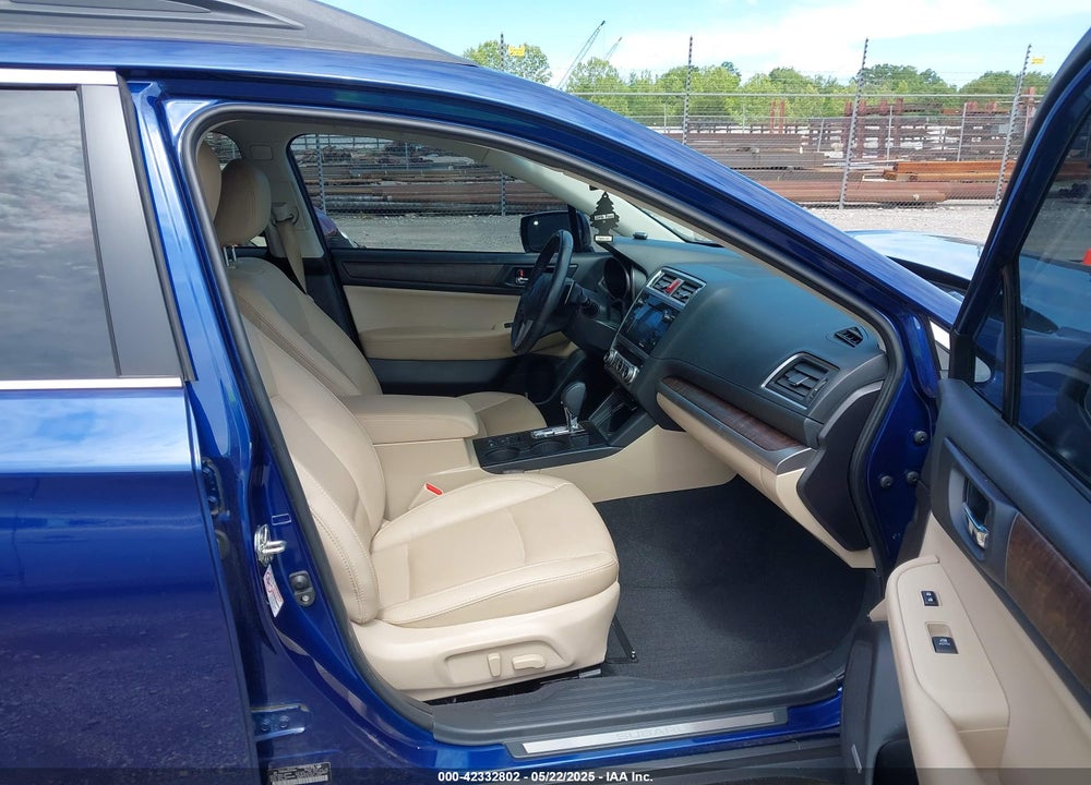 2017 SUBARU OUTBACK 2.5I LIMITED VIN: 4S4BSANC2H3370884